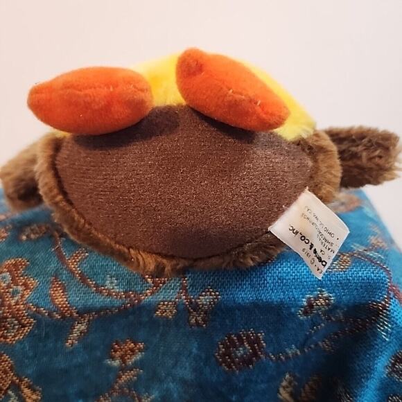 Wallace Berrie & Co 1979 Owl Plush Stuffed Animal Stuffed With Shredded Nutshell - Picture 6 of 10